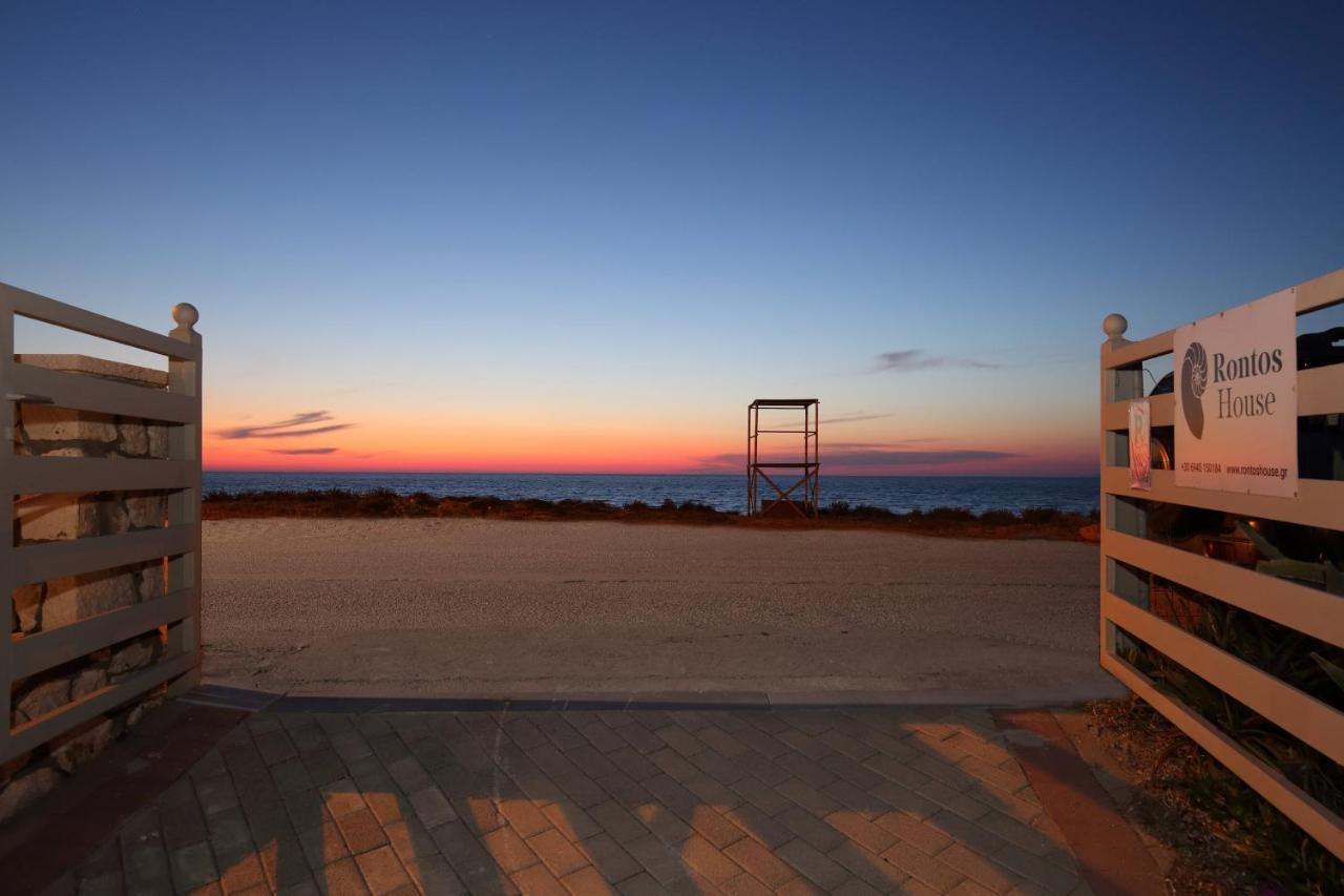 Villa Rontos House, Seaside à Agios Ioannis  Extérieur photo