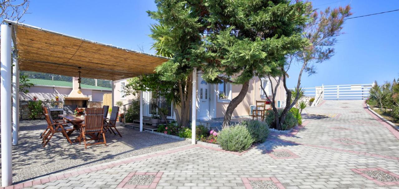 Villa Rontos House, Seaside à Agios Ioannis  Extérieur photo