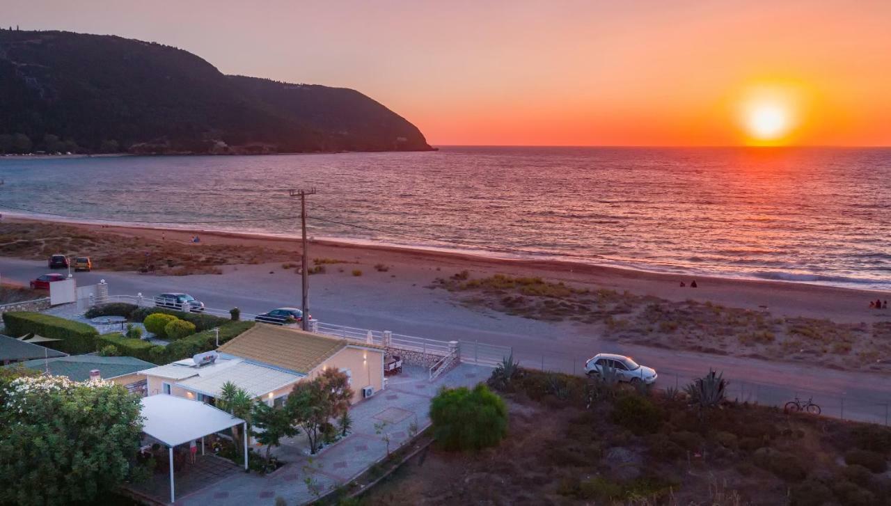 Villa Rontos House, Seaside à Agios Ioannis  Extérieur photo